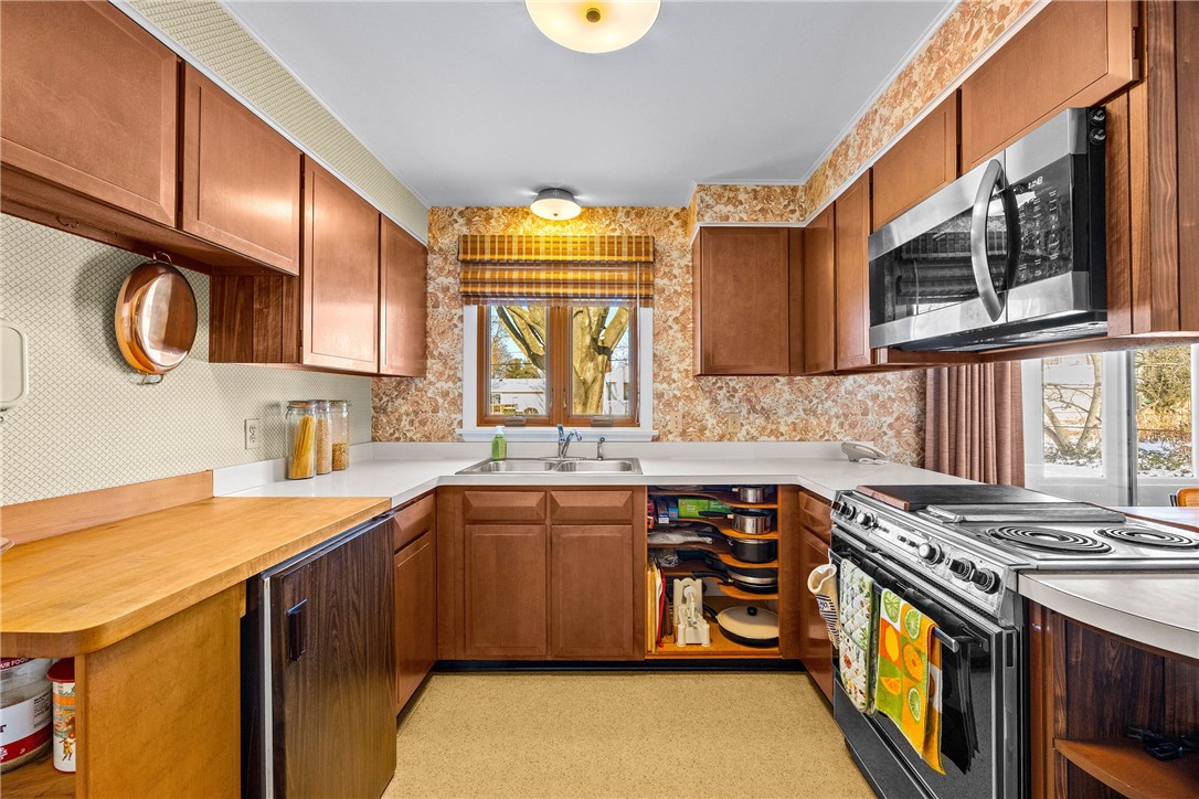 539 Fox Meadow Road Greece, NY 14626 - Photo 18 of 50