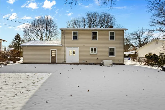 $239,900 | 539 Fox Meadow Road, Greece, NY 14626