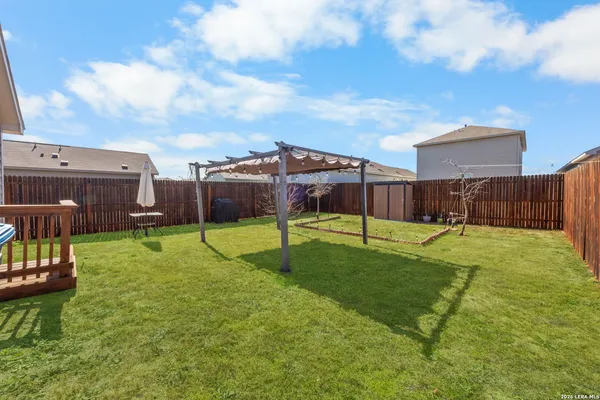 $1,700 | 7415 Donkey Valley, San Antonio, TX 78252