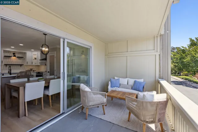 $649,000 | 2101 Golden Rain Road, Unit 14, Walnut Creek, CA 94595