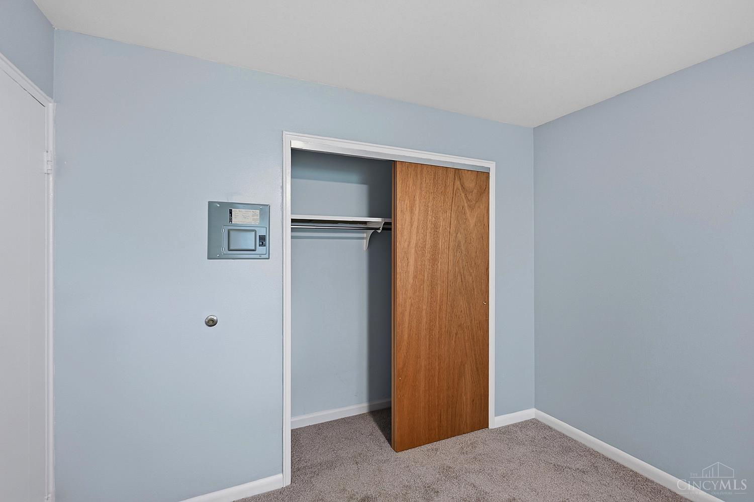 6469 Montgomery Road, Unit 19 Cincinnati, OH 45213 - Photo 7 of 11