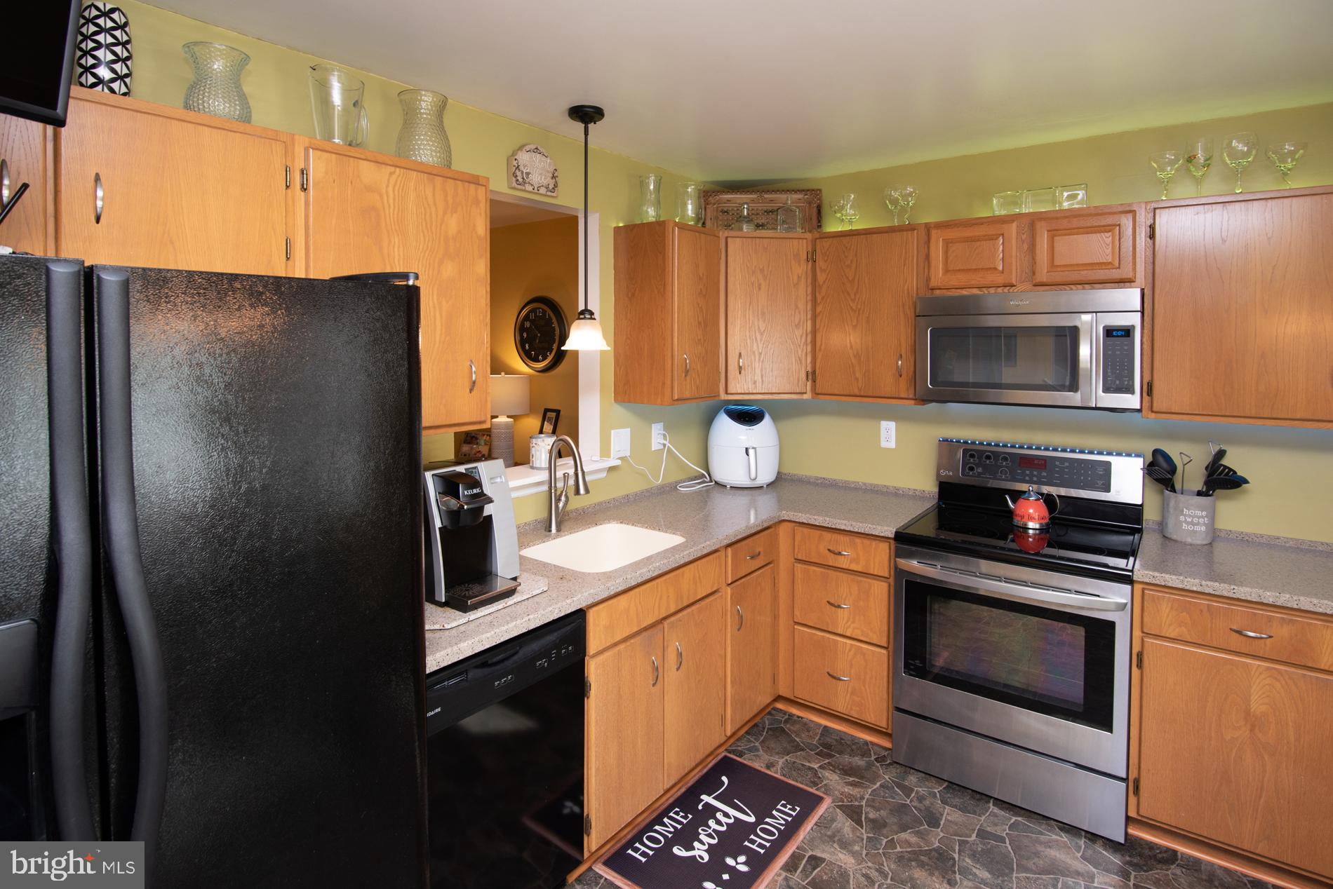 16 Cranberry Ridge Reading, PA 19606 - Photo 4 of 36 Gallery Image 4