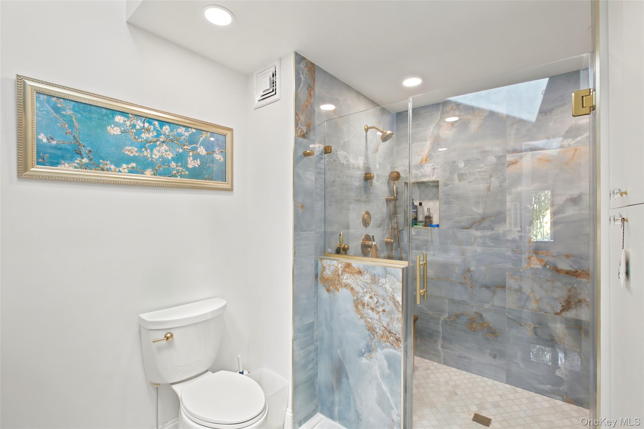 17 Lower Road Smithtown, NY 11787 - Photo 16 of 29 newly updated