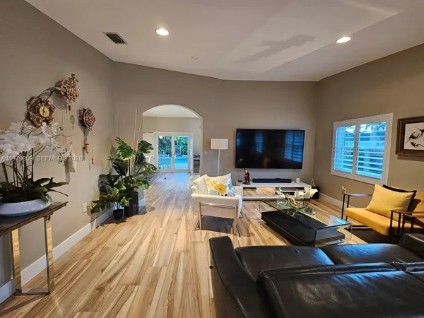 $4,250 | 15180 Southwest 170th Terrace, Miami, FL 33187