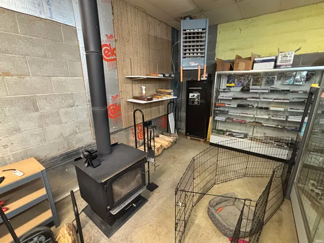 $299,900 | 2617 Highway 64, Winslow, IN 47598