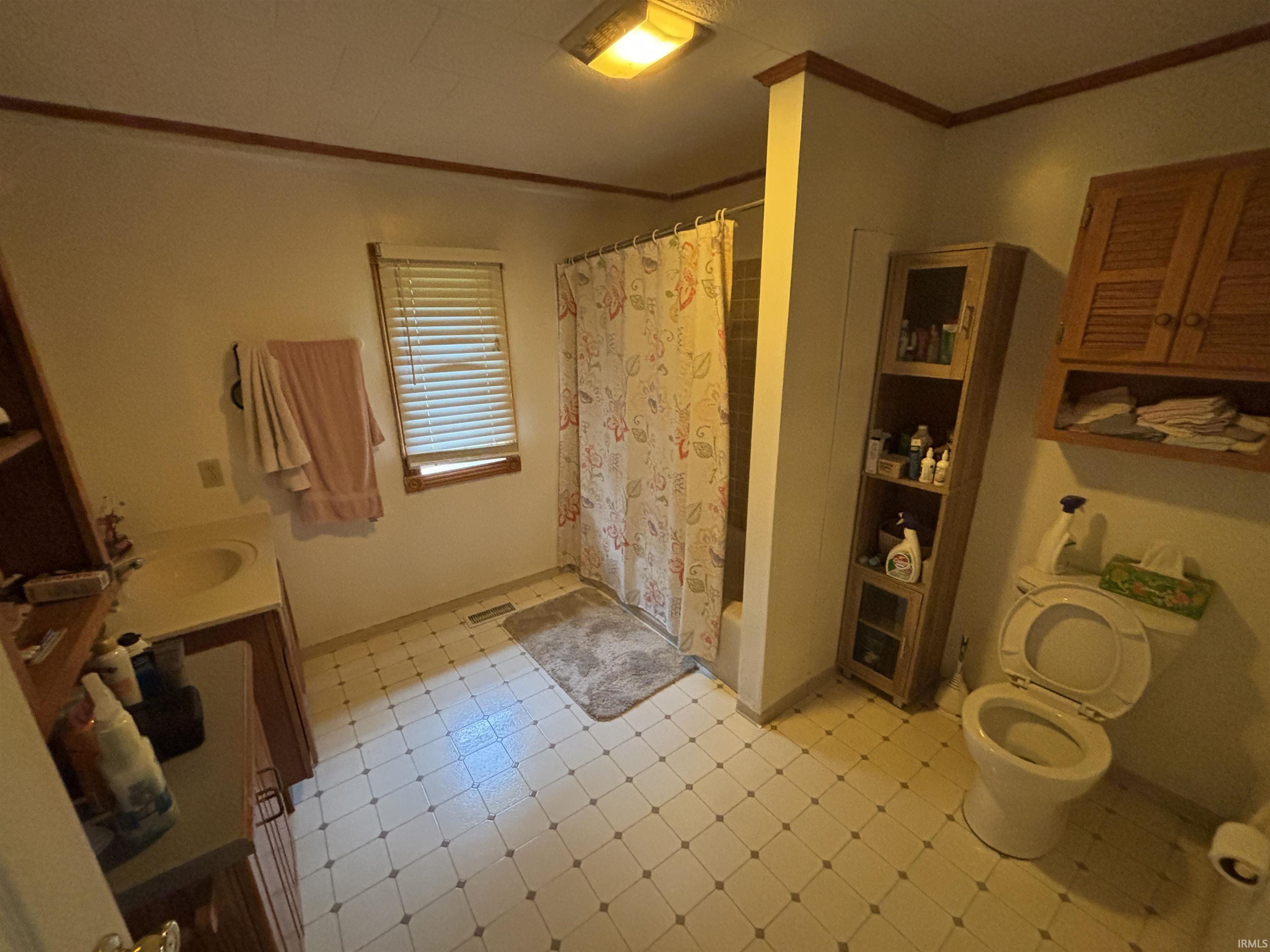 2617 Highway 64 Winslow, IN 47598 - Photo 10 of 28