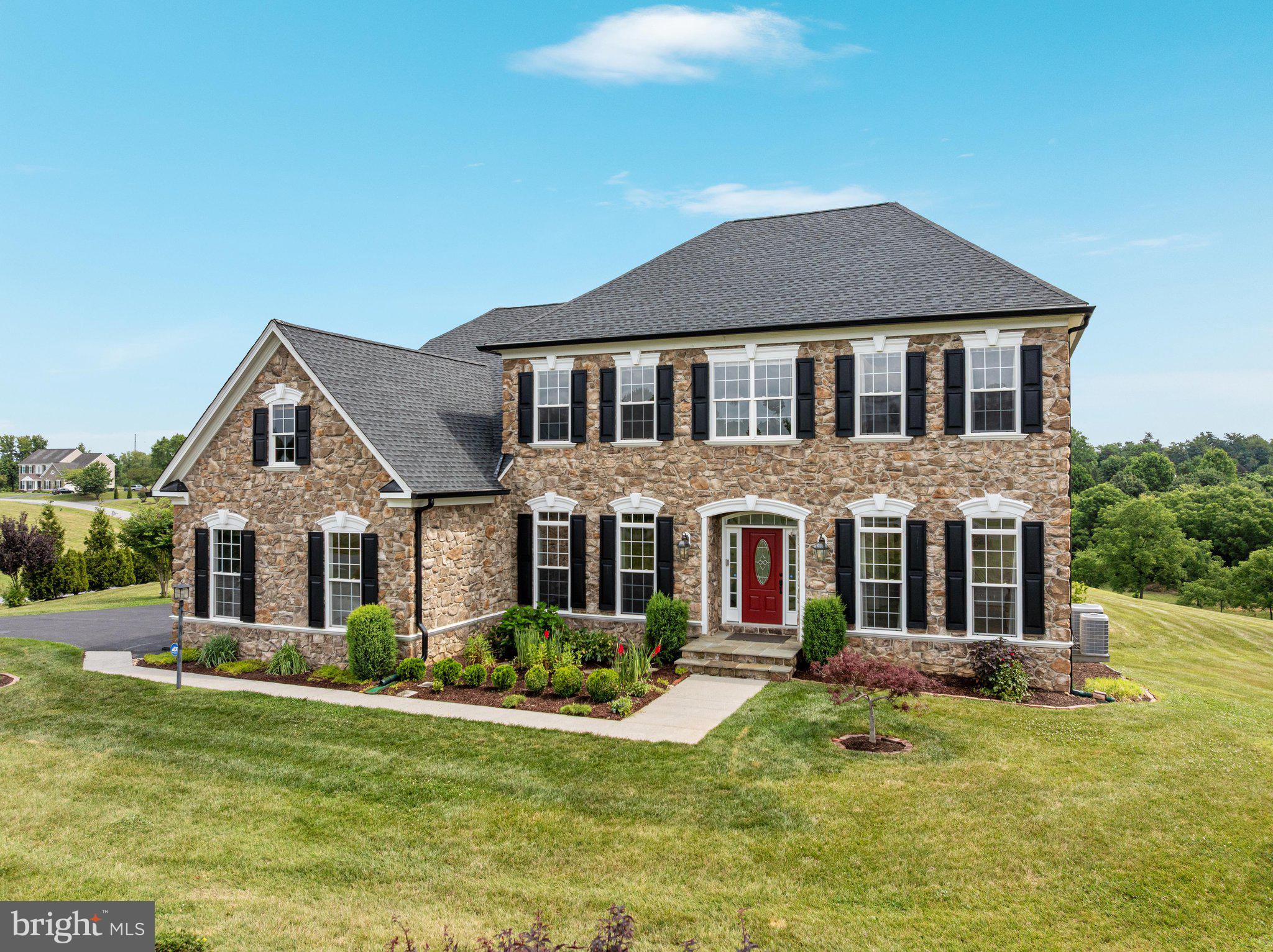 38786 Rambling Farm Drive Hamilton, VA 20158 - Photo 3 of 97 Fantastic community with no HOA