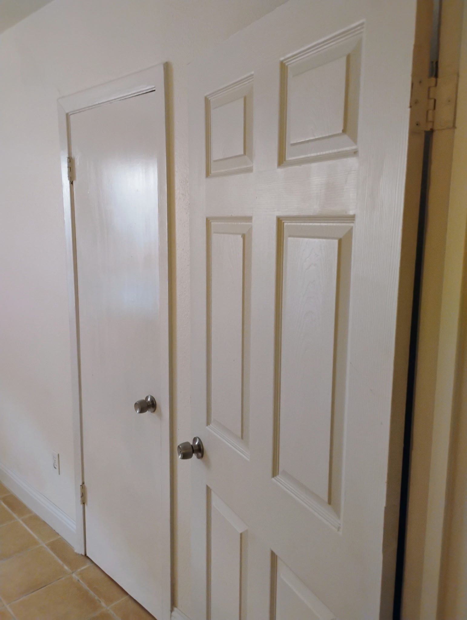 3002 Market Street, Unit 2 Houston, TX 77020 - Photo 10 of 13 a view of a closet area