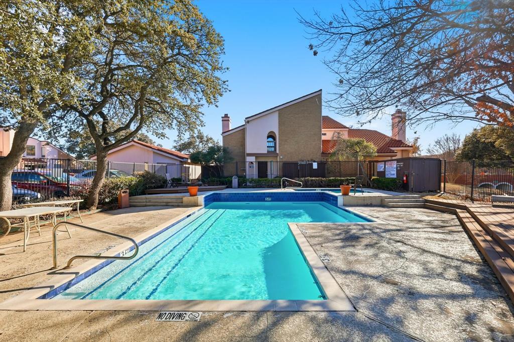 505 Ranch Trail, Unit 107 Irving, TX 75063 - Photo 33 of 38