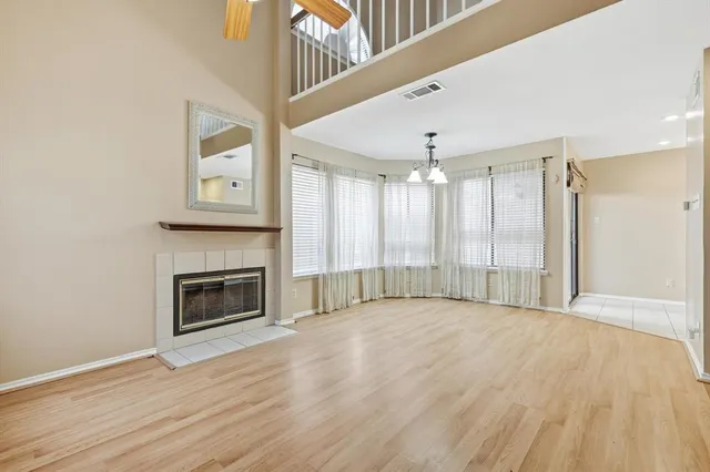 $2,000 | 505 Ranch Trail, Unit 107, Irving, TX 75063