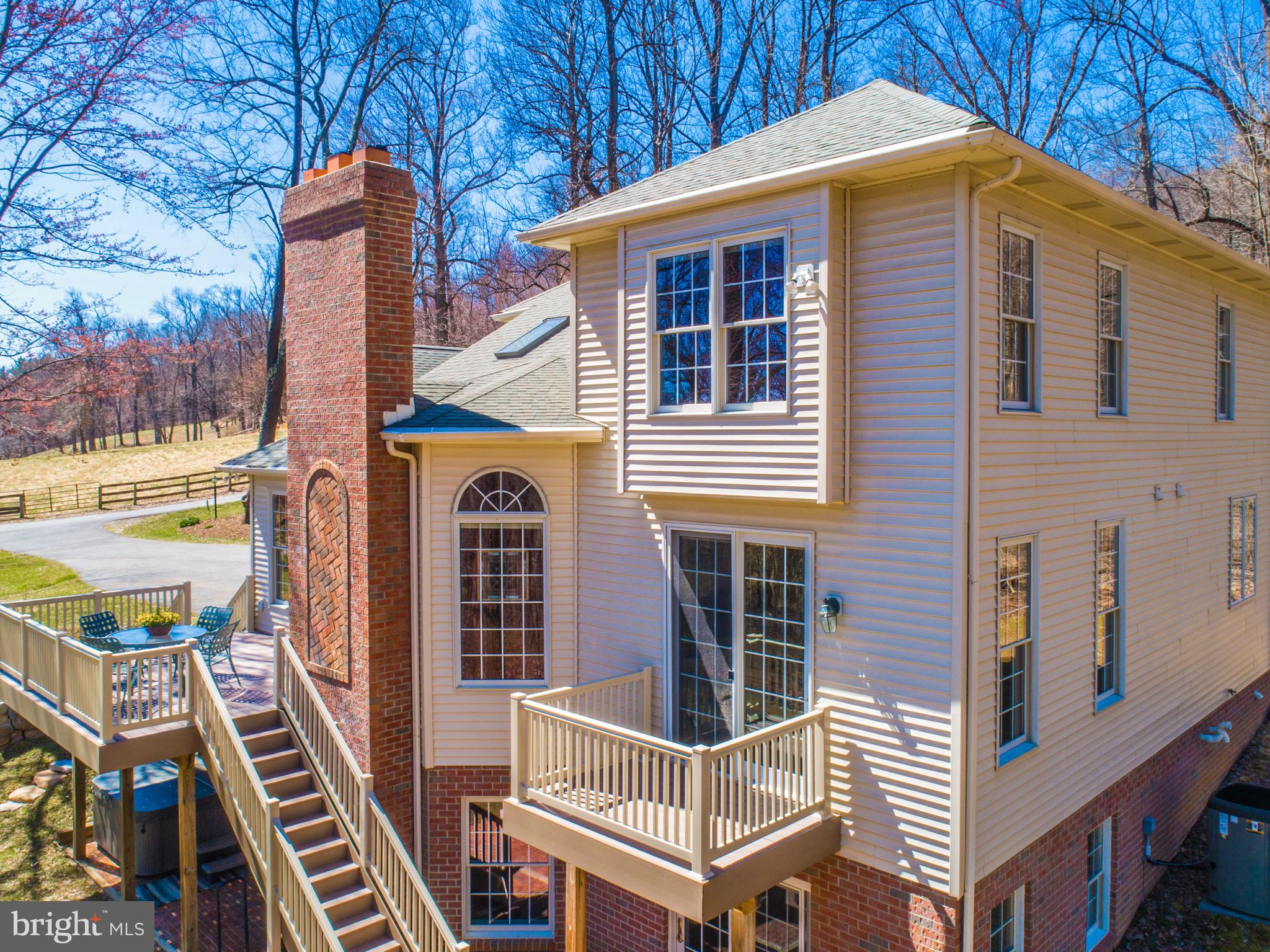 9817 Fox Road Frederick, MD 21702 - Photo 4 of 73