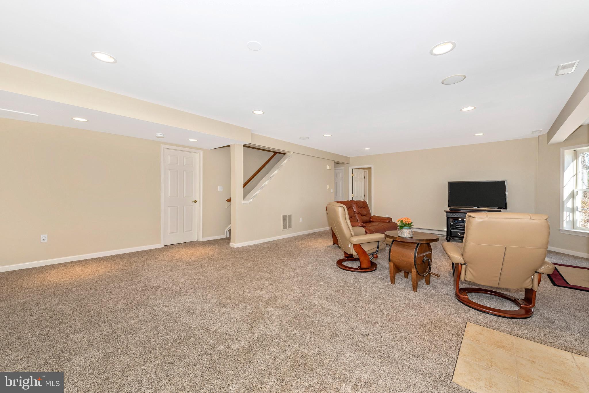9817 Fox Road Frederick, MD 21702 - Photo 43 of 73