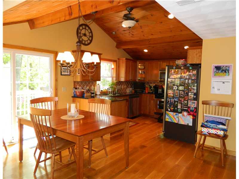 38 Pine Tree Road Coventry, RI 02816 - Photo 4 of 18 Kitchen. Warm and inviting Shrock Cerry Kitchen with Granite Counters and Stainless Steel Appliances.