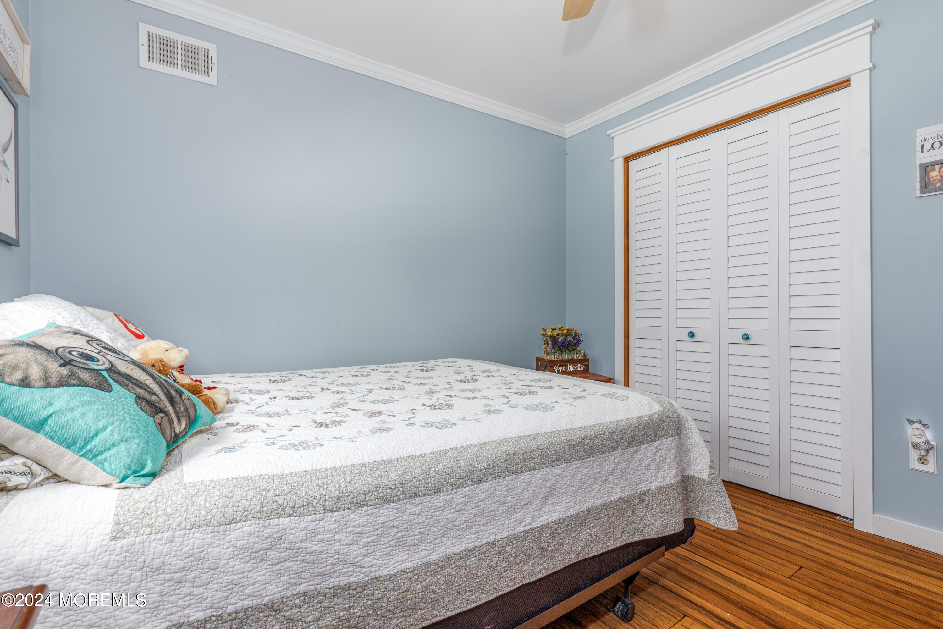 163 Bennett Road Freehold, NJ 07728 - Photo 28 of 53 Interior-17