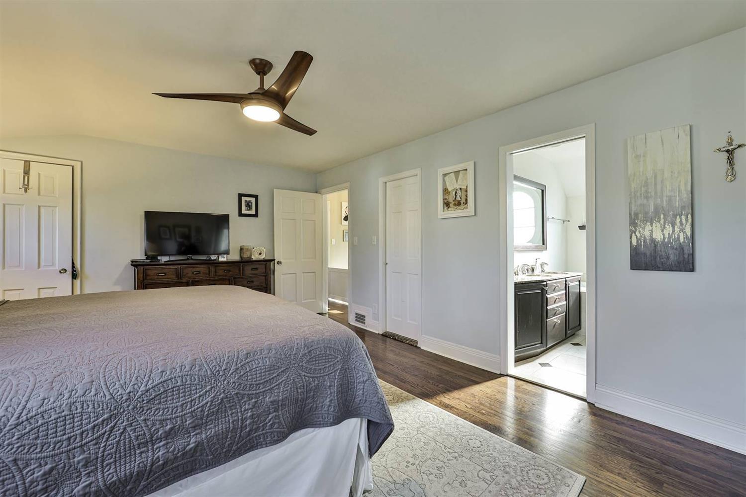 60 Fleming Road Wyoming, OH 45215 - Photo 21 of 44 Gallery Image 21