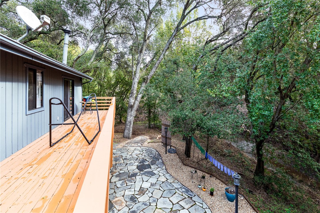 16366 Morro Road Atascadero, CA 93422 - Photo 36 of 69 Creek House Deck