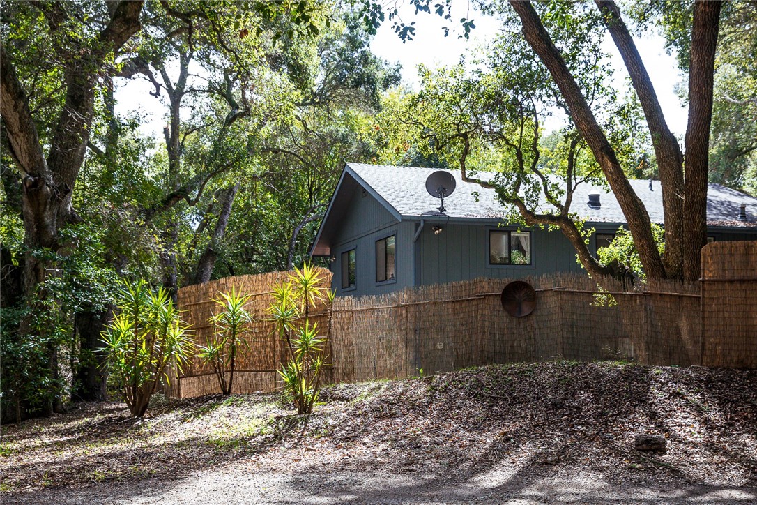 16366 Morro Road Atascadero, CA 93422 - Photo 38 of 69 a view of a house with a yard