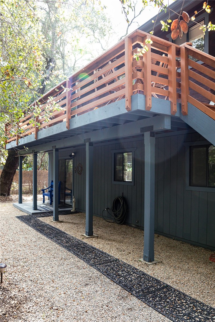 16366 Morro Road Atascadero, CA 93422 - Photo 40 of 69 a view of a building with a door