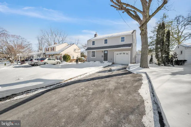 $529,900 | 330 Windsor Avenue, Hatboro, PA 19040