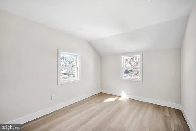 $529,900 | 330 Windsor Avenue, Hatboro, PA 19040