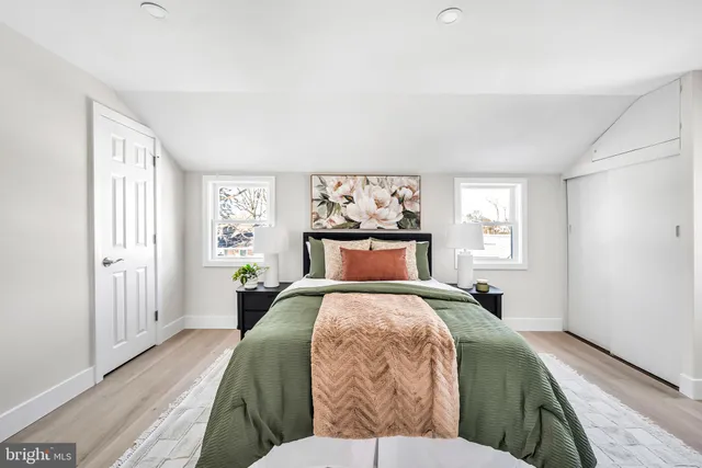 $529,900 | 330 Windsor Avenue, Hatboro, PA 19040