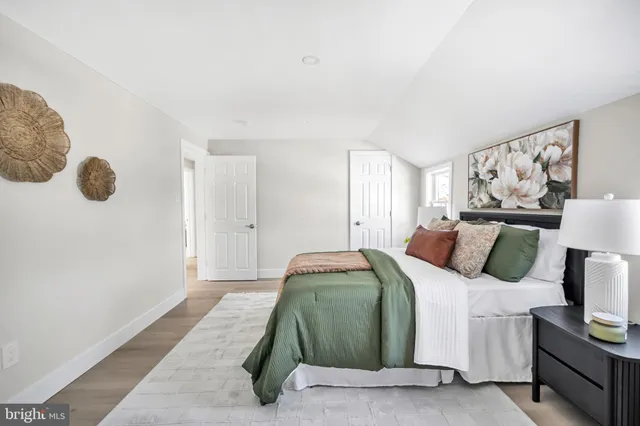 $529,900 | 330 Windsor Avenue, Hatboro, PA 19040