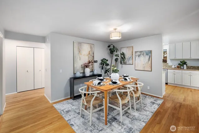 $1,375,000 | 5011 120th Avenue Southeast, Bellevue, WA 98006