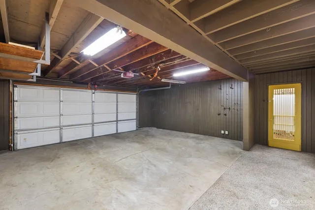 $1,375,000 | 5011 120th Avenue Southeast, Bellevue, WA 98006