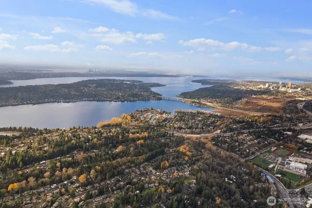 $1,375,000 | 5011 120th Avenue Southeast, Bellevue, WA 98006