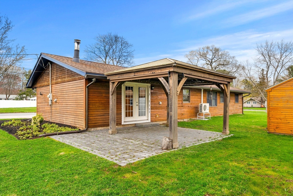 17 Amherst Street Danvers, MA 01923 - Photo 2 of 40