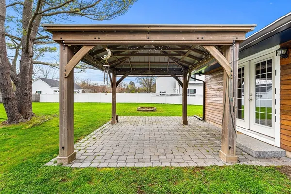 $599,900 | 17 Amherst Street, Danvers, MA 01923