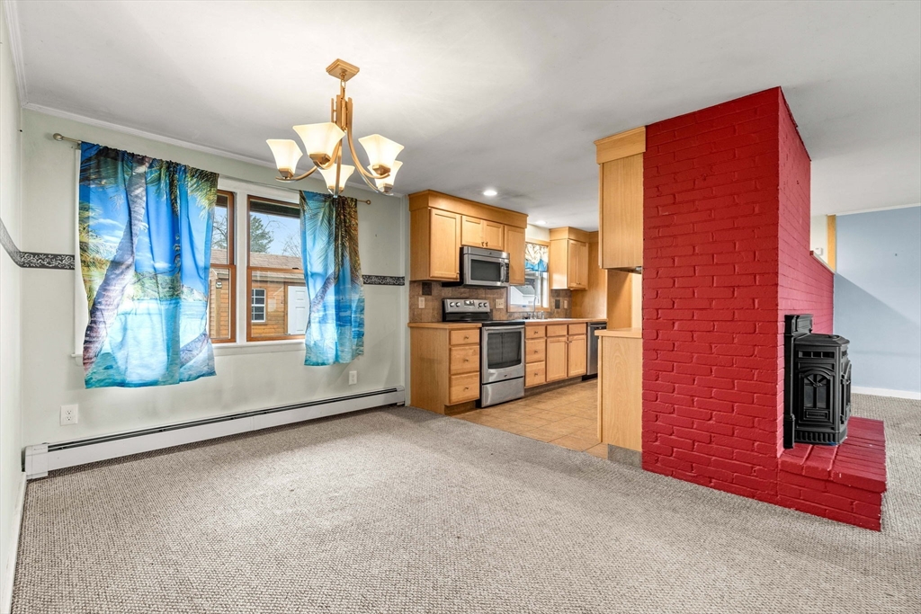 17 Amherst Street Danvers, MA 01923 - Photo 8 of 40