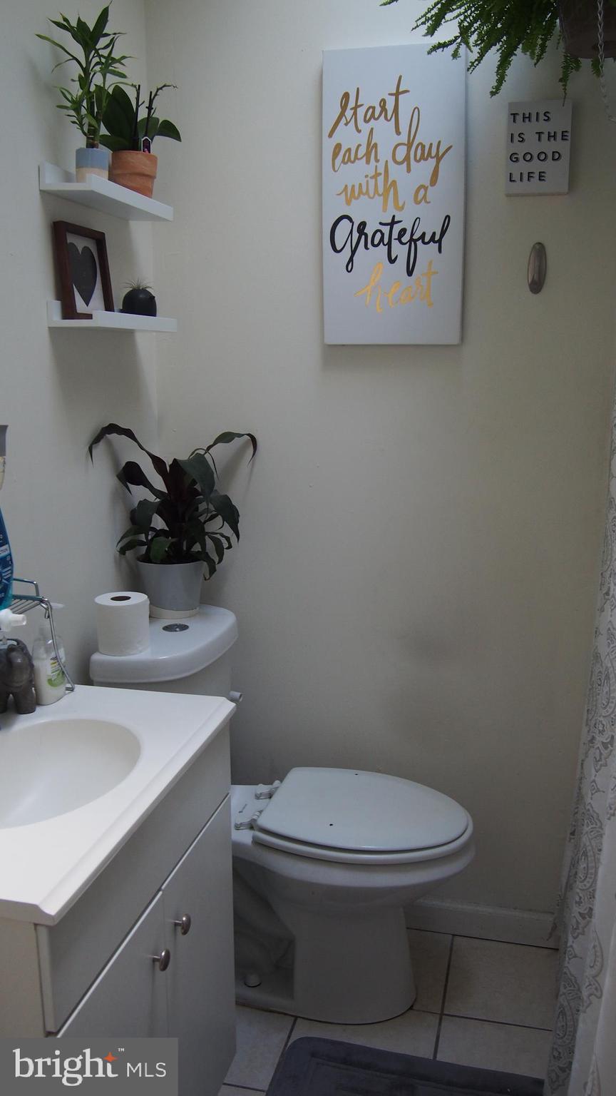 4529 Fernhill Road Philadelphia, PA 19144 - Photo 6 of 10 Gallery Image 6