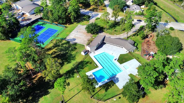 an aerial view of multiple house