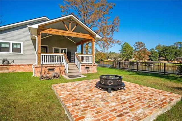 $399,900 | 1041 Washington Street, Natchitoches, LA 71457
