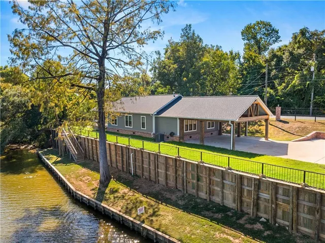 $399,900 | 1041 Washington Street, Natchitoches, LA 71457