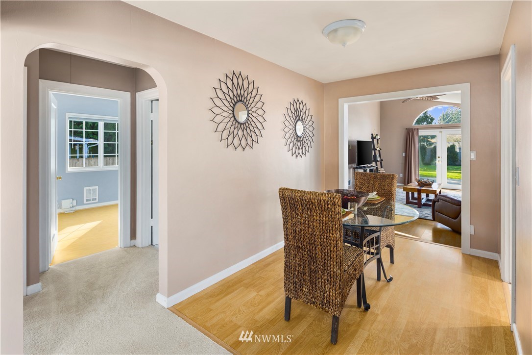 7002 Carson Road Everett, WA 98203 - Photo 9 of 33