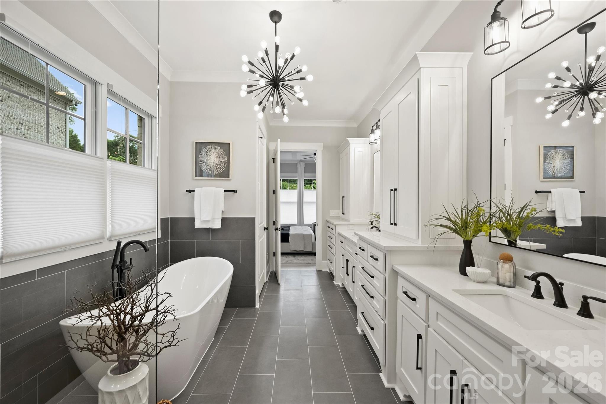 8163 Fairview Road Charlotte, NC 28211 - Photo 25 of 48