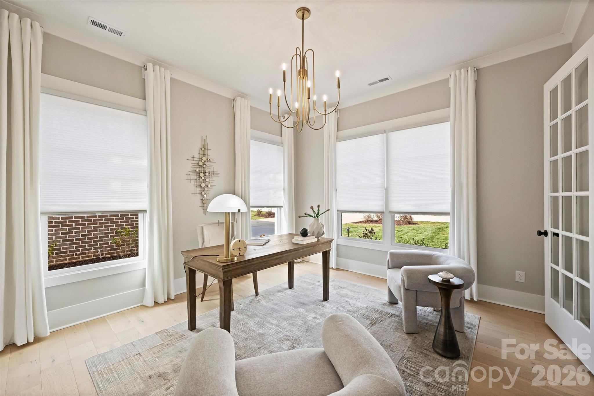 8163 Fairview Road Charlotte, NC 28211 - Photo 7 of 48