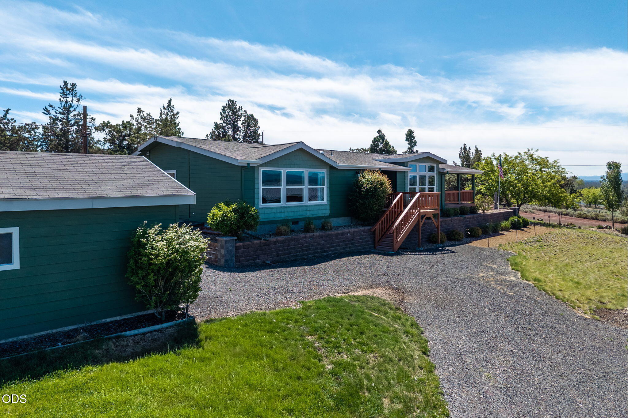 20810 89th Street Bend, OR 97703 - Photo 2 of 87