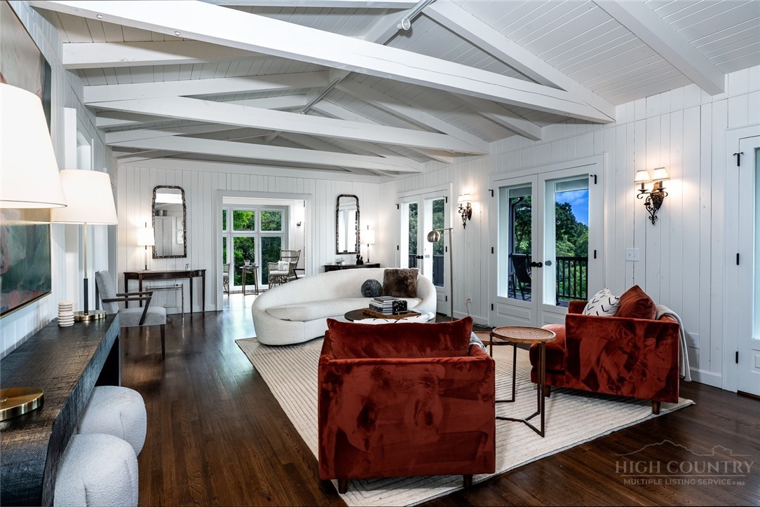 403 Laurel Park Road Blowing Rock, NC 28605 - Photo 12 of 46