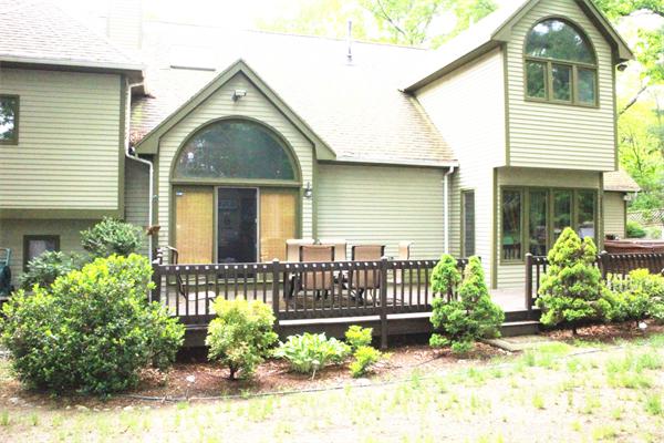 50 Strawberry Lane Canton, MA 02021 - Photo 2 of 28 a front view of a house