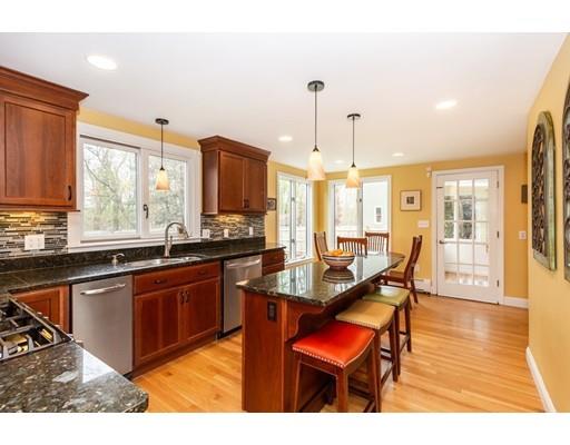 4 Woodbrier Road Topsfield, MA 01983 - Photo 4 of 30 Gallery Image 4