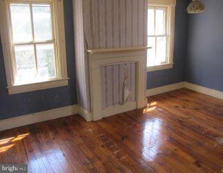 409 Everett Road Monkton, MD 21111 - Photo 8 of 10 Interior (General)