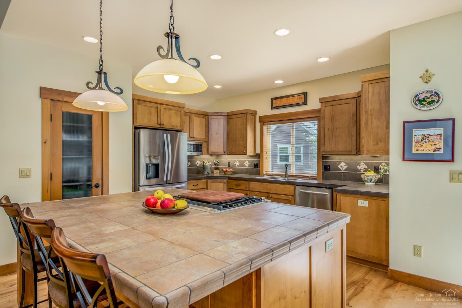 61452 Elder Ridge Street Bend, OR 97702 - Photo 6 of 24 Additional Photo