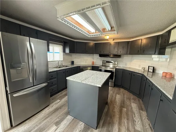 $175,000 | 16007 Oval Avenue, Altamont, MO 64620