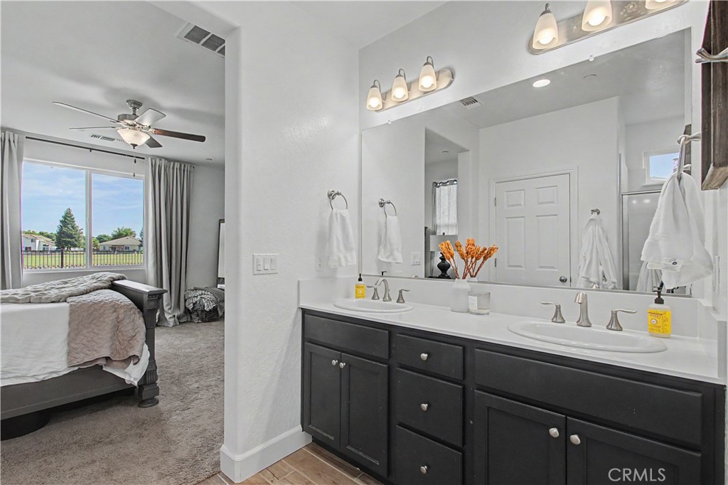 13195 Ridgewood Way Chowchilla, CA 93610 - Photo 24 of 40