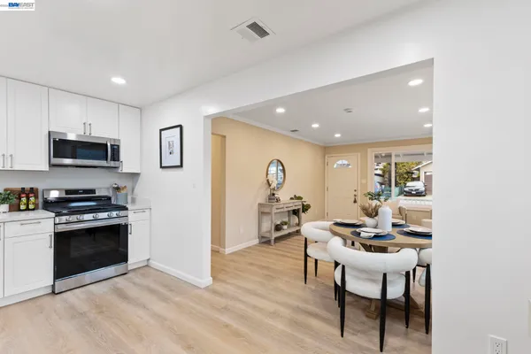 $1,399,000 | 251 Aviador Avenue, Millbrae, CA 94030
