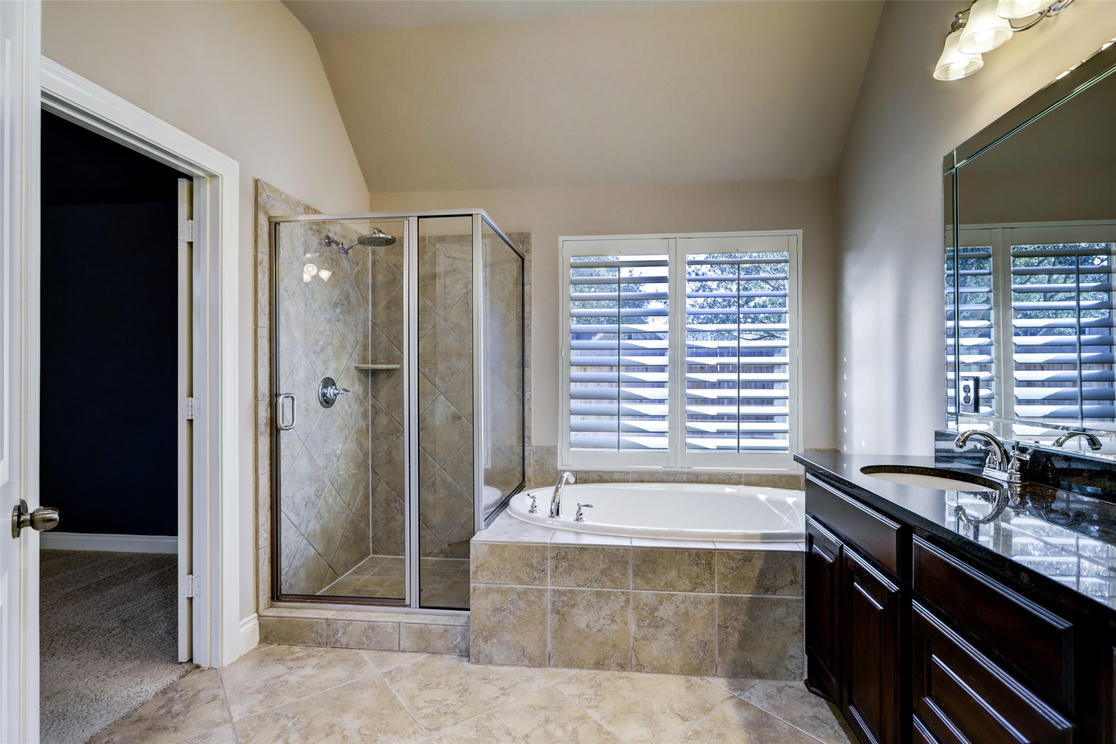 13506 Breakwater Path Loop Houston, TX 77044 - Photo 20 of 42