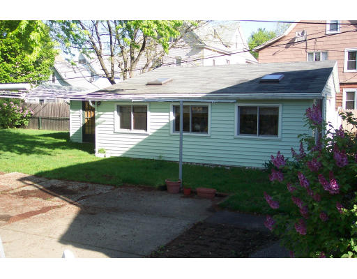 14 Claremont Street Springfield, MA 01108 - Photo 3 of 3 Gallery Image 3